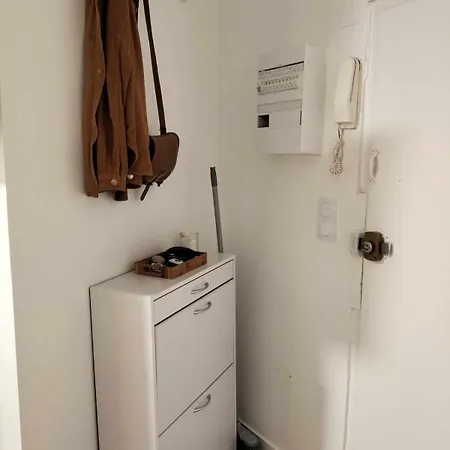 Calme Hypercentre Apartment