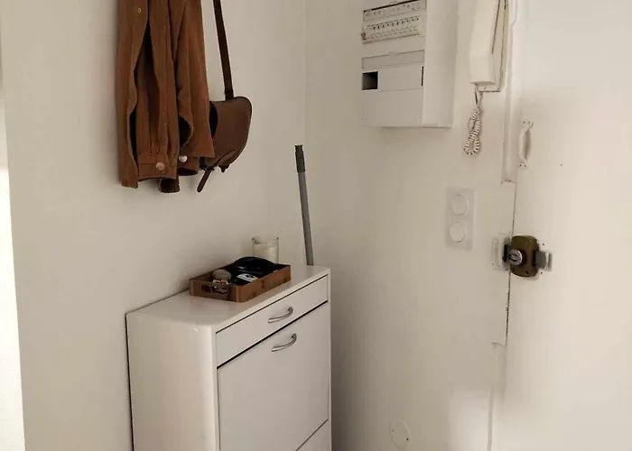 Calme Hypercentre Apartment